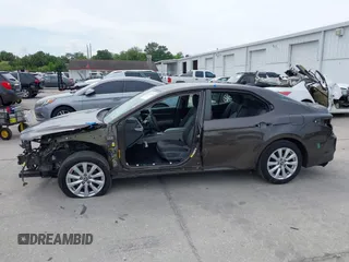 2019 Toyota Camry LE with VIN 4T1B11HKXKU818442, listed as a IAAI auction lot 41906128 with 30,728 mi miles and . Bid and sale history available at DreamBid. Image 15.