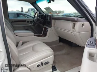 2005 Cadillac Escalade z VIN 1GYEK63N25R190908, wystawiony jako IAAI lot #41882135 z przebiegiem 243 333 mil mil oraz . Historia ofert i sprzedaży dostępna na DreamBid. Obrazek 5.