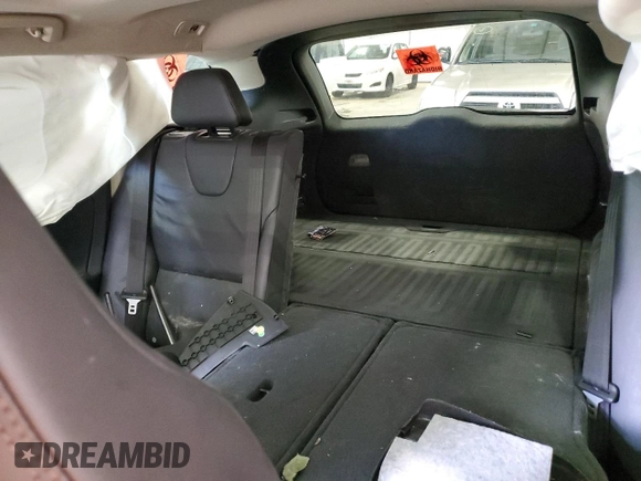2011 Volvo XC60 3.0T с VIN YV4902DZ4B2154047, выставлен на аукционе Copart как лот 48101785 с пробегом Не указан миль и На запчасти • Non repairable. История ставок и продаж доступна на DreamBid. Изображение 10.