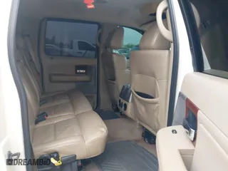 2007 Ford F-150 XLT with VIN 1FTPW12V97FA75590, listed as a IAAI auction lot 41916986 with 180,413 mi miles. Bid and sale history available at carsss.com. Image 8.