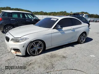 2017 BMW 2 Series M240i with VIN WBA2G1C30HV639149, listed as a Copart auction lot 75680284 with 0 mi miles and Salvage Title. Bid and sale history available at carsss.com. Image 1.