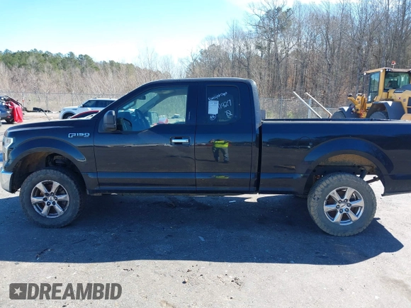 2016 Ford F-150 XL with VIN 1FTEX1C84GFB41427, listed as a IAAI auction lot 41726380 with 184,731 mi miles and . Bid and sale history available at carsss.com. Image 14.