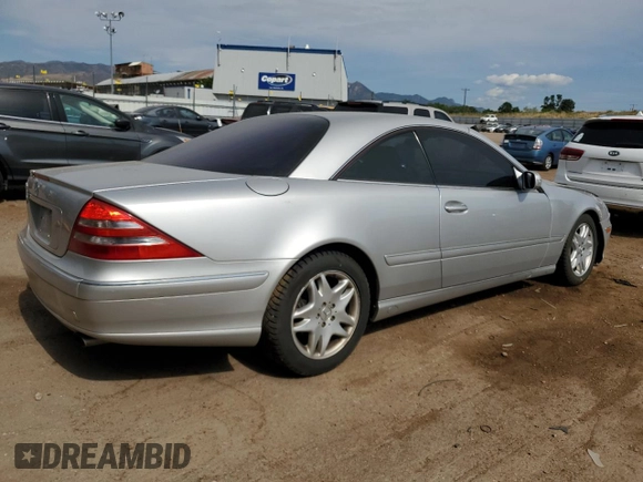 2002 Mercedes-Benz CL 500/600 z VIN WDBPJ75J72A030386, wystawiony jako Copart lot #63415904 z przebiegiem Nie podano mil oraz Szkody całkowita. Historia ofert i sprzedaży dostępna na DreamBid. Obrazek 3.