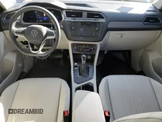 2023 Volkswagen Tiguan SE with VIN 3VVNB7AX4PM024346, listed as a Copart auction lot 80693914 with 18,241 mi miles and Salvage title. Bid and sale history available at DreamBid. Image 8.