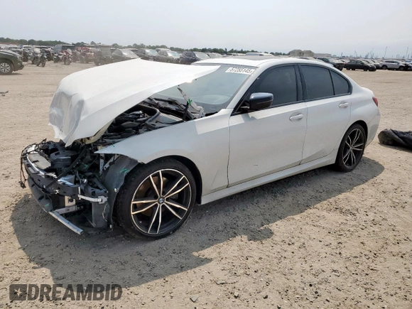 2022 BMW 3 Series 330i z VIN 3MW5R1J00N8C27912, wystawiony jako Copart lot #57255145 z przebiegiem 49 569 mil mil oraz Szkoda całkowita • Salvage title. Historia ofert i sprzedaży dostępna na DreamBid. Obrazek 1.