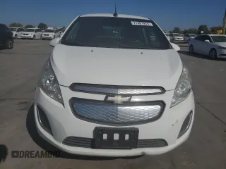 2015 Chevrolet Spark EV LT with VIN KL8CL6S03FC706657, listed as a Copart auction lot 77481974 with 59,250 mi miles and Clean Title. Bid and sale history available at carsss.com. Image 5.