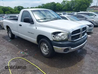 2007 Dodge 1500 SLT z VIN 1D7HA16P47J615901, wystawiony jako IAAI lot #42490619 z przebiegiem 292 474 mil mil oraz . Historia ofert i sprzedaży dostępna na DreamBid. Obrazek 1.