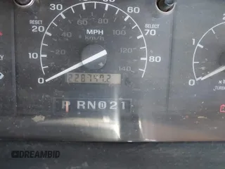 1996 Ford F-350 с VIN 1FTJW35F5TEA87189, выставлен на аукционе IAAI как лот 42228541 с пробегом 228 747 миль миль и . История ставок и продаж доступна на DreamBid. Изображение 7.