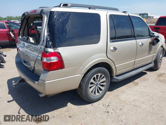 2017 Ford Expedition XLT with VIN 1FMJU1HT9HEA30640, listed as a IAAI auction lot 42257310 with Not provided miles and . Bid and sale history available at DreamBid. Image 4.