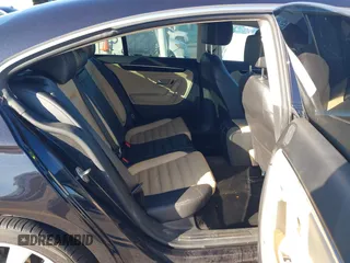 2013 Volkswagen CC VR6 Lux with VIN WVWHU7AN8DE509059, listed as a IAAI auction lot 41402695 with 123,518 mi miles. Bid and sale history available at carsss.com. Image 8.