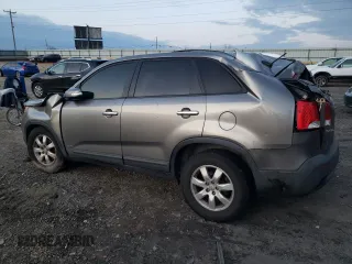 2013 Kia Sorento LX with VIN 5XYKTDA24DG368043, listed as a Copart auction lot 42010575 with 160,825 mi miles and Salvage Title. Bid and sale history available at carsss.com. Image 2.