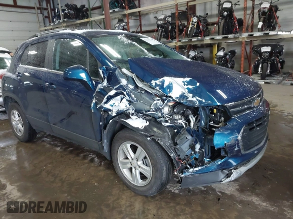 2020 Chevrolet Trax LT with VIN KL7CJPSB9LB330369, listed as a IAAI auction lot 41284251 with 26,848 mi miles. Bid and sale history available at carsss.com. Image 1.