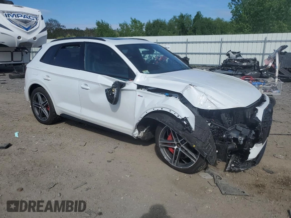 2024 Audi Q5 S line Premium Plus with VIN WA1E2AFY9R2024733, listed as a Copart auction lot 56827735 with Not provided miles and Salvage title. Bid and sale history available at DreamBid. Image 4.