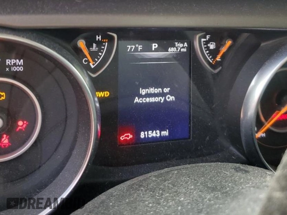 2018 Jeep Wrangler Unlimited Sport z VIN 1C4HJXDN5JW267700, wystawiony jako Copart lot #53298585 z przebiegiem 81 543 mil mil oraz Szkoda całkowita • Salvage title. Historia ofert i sprzedaży dostępna na DreamBid. Obrazek 9.