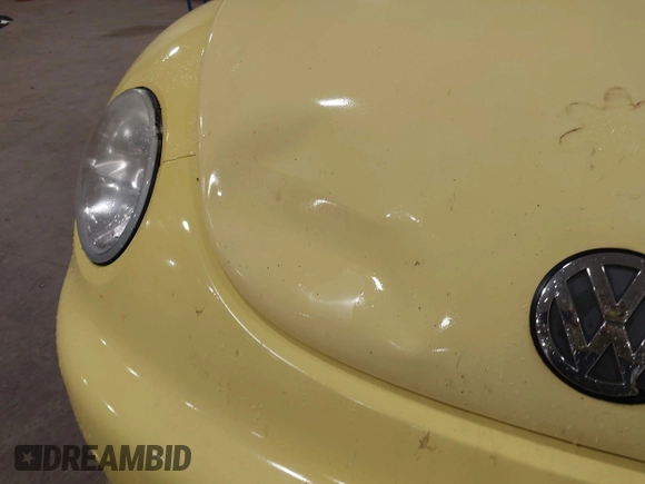 2001 Volkswagen Beetle GLX with VIN 3VWDD21CX1M434965, listed as a IAAI auction lot 42141481 with 220,941 mi miles and . Bid and sale history available at DreamBid. Image 6.