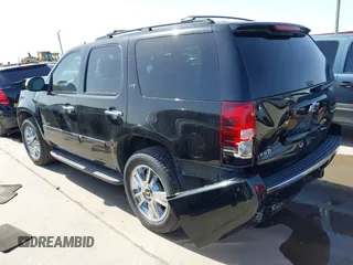 2009 Chevrolet Tahoe LTZ z VIN 1GNFC33J69R285570, wystawiony jako IAAI lot #41701424 z przebiegiem 165 811 mil mil oraz . Historia ofert i sprzedaży dostępna na DreamBid. Obrazek 3.
