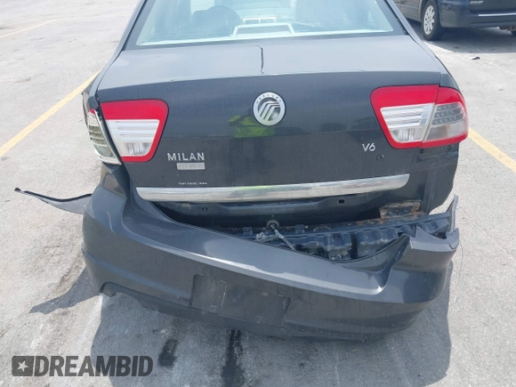2007 Mercury Milan Premier with VIN 3MEHM081X7R640813, listed as a IAAI auction lot 42427120 with 166,991 mi miles and . Bid and sale history available at DreamBid. Image 6.