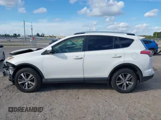 2018 Toyota RAV4 XLE with VIN JTMWFREV7JJ174483, listed as a IAAI auction lot 41597797 with 82,836 mi miles. Bid and sale history available at carsss.com. Image 15.