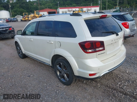 2016 Dodge Journey Crossroad with VIN 3C4PDCGGXGT118920, listed as a IAAI auction lot 42764449 with 102,937 mi miles and . Bid and sale history available at DreamBid. Image 3.
