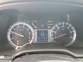 2017 Toyota 4Runner SR5 z VIN JTEBU5JR9H5424696, wystawiony jako Copart lot #58629325 z przebiegiem 154 702 mil mil oraz Szkoda całkowita • Salvage title. Historia ofert i sprzedaży dostępna na DreamBid. Obrazek 9.