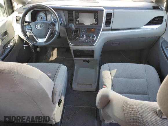 2019 Toyota Sienna L with VIN 5TDZZ3DC6KS995130, listed as a Copart auction lot 77712554 with 71,057 mi miles and Salvage Title. Bid and sale history available at carsss.com. Image 8.