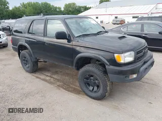 1999 Toyota 4Runner SR5 with VIN JT3HN86R7X0222574, listed as a IAAI auction lot 42791068 with 272,791 mi miles and . Bid and sale history available at DreamBid. Image 1.