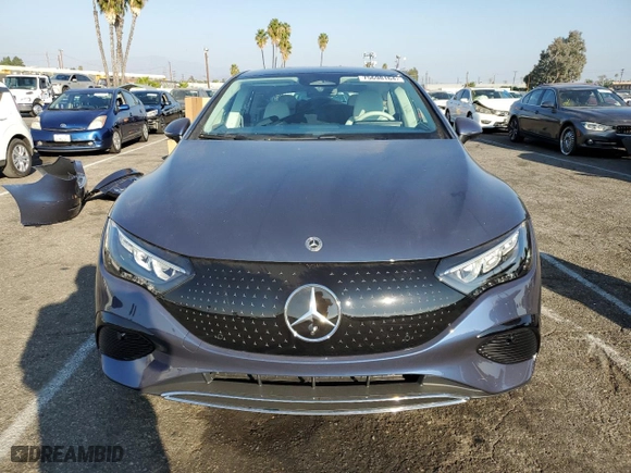 2024 Mercedes-Benz EQE with VIN W1KEG2BB9RF059723, listed as a Copart auction lot 75698164 with 718 mi miles and Salvage Title. Bid and sale history available at carsss.com. Image 5.