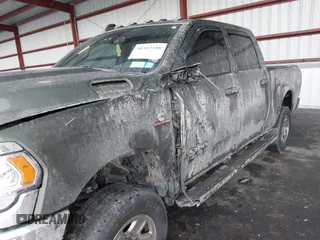 2022 Ram 2500 Tradesman with VIN 3C6UR5CL9NG111988, listed as a IAAI auction lot 41442188 with 66,397 mi miles. Bid and sale history available at carsss.com. Image 6.