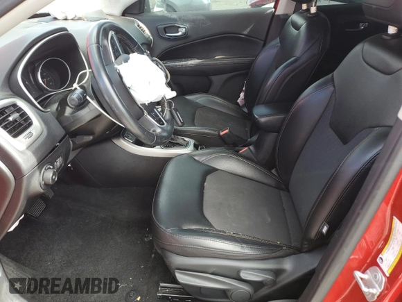 2019 Jeep Compass Altitude with VIN 3C4NJCBB6KT833200, listed as a Copart auction lot 48012385 with 59,212 mi miles and Salvage title. Bid and sale history available at DreamBid. Image 7.