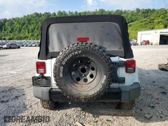 2014 Jeep Wrangler Unlimited Sahara с VIN 1C4BJWEG1EL322781, выставлен на аукционе Copart как лот 64200145 с пробегом 119 500 миль миль и Чистый • Clean title. История ставок и продаж доступна на DreamBid. Изображение 6.