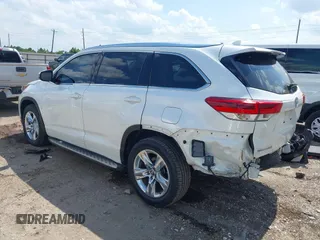 2017 Toyota Highlander Limited with VIN 5TDYZRFH4HS230188, listed as a IAAI auction lot 42382821 with 58,655 mi miles and . Bid and sale history available at DreamBid. Image 3.