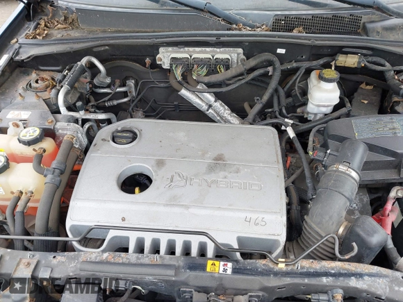2009 Ford Escape Hybrid with VIN 1FMCU59369KB61445, listed as a IAAI auction lot 42377759 with Not provided miles and . Bid and sale history available at DreamBid. Image 10.