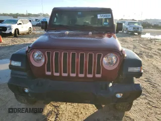 2021 Jeep Wrangler Unlimited Sport Altitude with VIN 1C4HJXDN7MW704830, listed as a Copart auction lot 84948044 with 42,321 mi miles and Salvage title. Bid and sale history available at DreamBid. Image 5.
