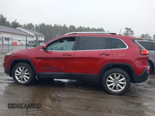 2016 Jeep Cherokee Limited z VIN 1C4PJMDB1GW332826, wystawiony jako IAAI lot #41924392 z przebiegiem 61 850 mil mil oraz . Historia ofert i sprzedaży dostępna na DreamBid. Obrazek 14.