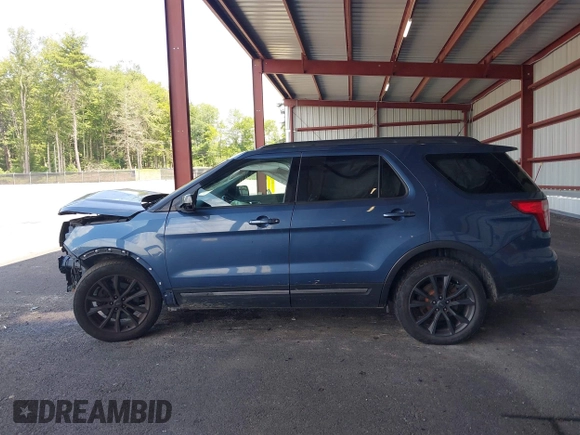 2018 Ford Explorer XLT z VIN 1FM5K8D81JGA62283, wystawiony jako IAAI lot #39962420 z przebiegiem 132 222 mil mil oraz . Historia ofert i sprzedaży dostępna na DreamBid. Obrazek 15.