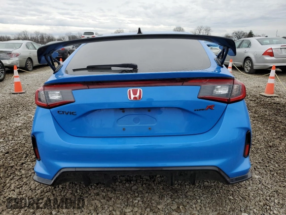 2023 Honda Civic Type R z VIN JHMFL5G42PX001223, wystawiony jako Copart lot #85776284 z przebiegiem Nie podano mil oraz Szkoda całkowita • Salvage title. Historia ofert i sprzedaży dostępna na DreamBid. Obrazek 6.