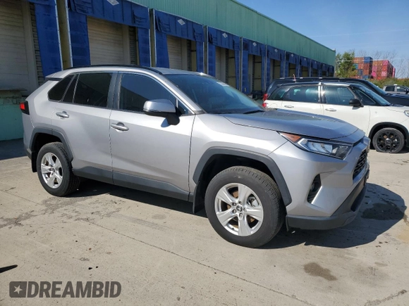 2021 Toyota RAV4 XLE with VIN 2T3W1RFV6MC152866, listed as a Copart auction lot 53529645 with 0 mi miles and Salvage Title. Bid and sale history available at carsss.com. Image 4.