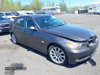 2006 BMW 3 Series 325xi z VIN WBAVD13506KV10169, wystawiony jako IAAI lot #42122588 z przebiegiem 187 875 mil mil oraz . Historia ofert i sprzedaży dostępna na DreamBid. Obrazek 1.