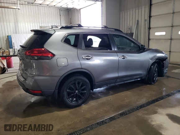 2017 Nissan Rogue SL with VIN 5N1AT2MV1HC802897, listed as a Copart auction lot 54335765 with 62,358 mi miles and Salvage Title. Bid and sale history available at carsss.com. Image 3.
