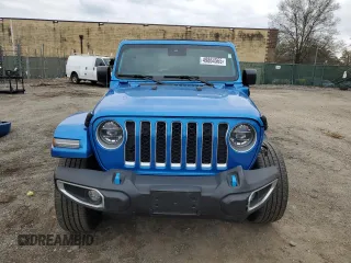 2022 Jeep Wrangler Unlimited Sahara with VIN 1C4JJXP64NW218810, listed as a Copart auction lot 49864565 with 19,462 mi miles and Non repairable. Bid and sale history available at DreamBid. Image 5.