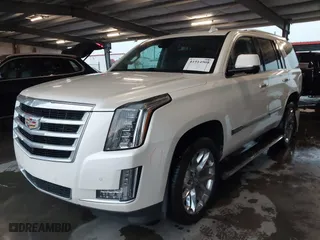 2015 Cadillac Escalade Premium with VIN 1GYS3NKJ8FR688489, listed as a IAAI auction lot 41914908 with 98,775 mi miles. Bid and sale history available at carsss.com. Image 2.