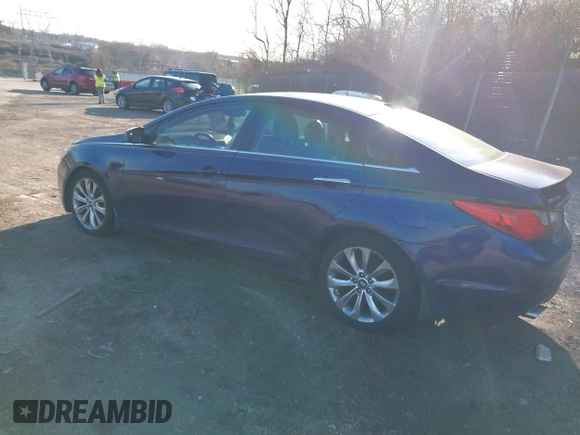 2012 Hyundai Sonata Limited with VIN 5NPEC4AC1CH391633, listed as a IAAI auction lot 41902936 with 117,935 mi miles and . Bid and sale history available at carsss.com. Image 3.