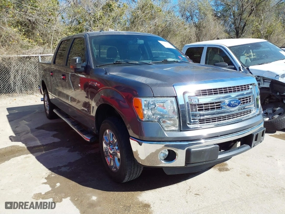 2013 Ford F-150 XL with VIN 1FTFW1CT7DKD46447, listed as a IAAI auction lot 41841449 with 1 mi miles. Bid and sale history available at carsss.com. Image 1.