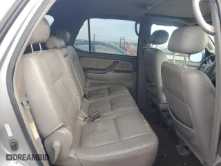2002 Toyota Sequoia Limited with VIN 5TDZT38A92S106721, listed as a Copart auction lot 44835235 with 193,676 mi miles and Clean Title. Bid and sale history available at carsss.com. Image 11.