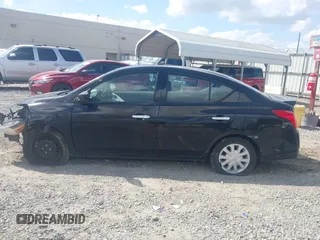 2019 Nissan Versa SV z VIN 3N1CN7AP5KL863761, wystawiony jako IAAI lot #41958583 z przebiegiem 106 086 mil mil oraz . Historia ofert i sprzedaży dostępna na DreamBid. Obrazek 14.
