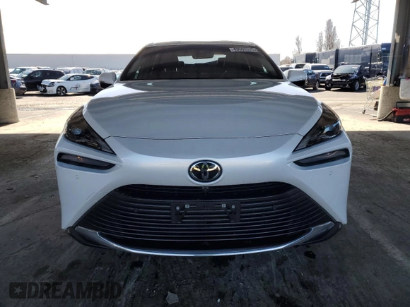 2023 Toyota Mirai XLE with VIN JTDAAAAA2PA008264, listed as a Copart auction lot 49080325 with 19,803 mi miles and Salvage Title. Bid and sale history available at DreamBid. Image 5.