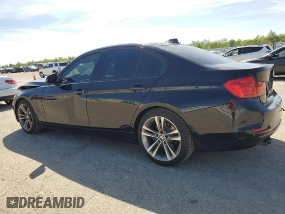 2013 BMW 3 Series 328i z VIN WBA3C1C54DF441227, wystawiony jako Copart lot #49172565 z przebiegiem 143 121 mil mil oraz Szkoda całkowita • Salvage title. Historia ofert i sprzedaży dostępna na DreamBid. Obrazek 2.