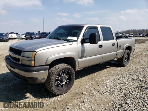 2003 Chevrolet Silverado 1500HD LS with VIN 1GCGK13U33F131230, listed as a Copart auction lot 52699415 with 237,280 mi miles and Salvage Title. Bid and sale history available at DreamBid. Image 1.