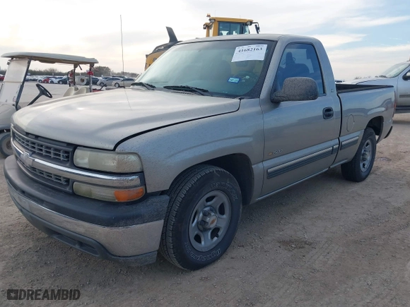 2000 Chevrolet Silverado 1500 with VIN 1GCEC14W6YZ361158, listed as a IAAI auction lot 41682163 with 167,069 mi miles. Bid and sale history available at carsss.com. Image 17.
