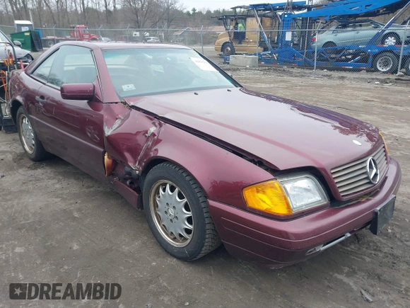 1997 Mercedes-Benz SL-Class with VIN WDBFA67F3VF142320, listed as a IAAI auction lot 41835593 with 172,151 mi miles. Bid and sale history available at carsss.com. Image 1.